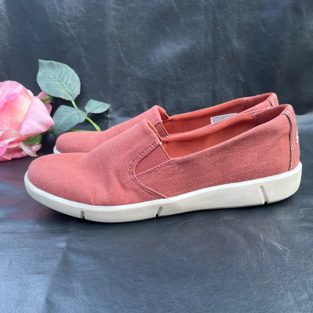 Skechers Breeze St Sunshiny casual Pull On Orange Size 6.5 women’s - Picture 2 of 8